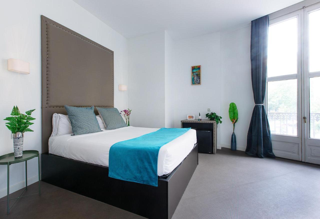 Amra Barcelona Caspe Hotel Екстериор снимка