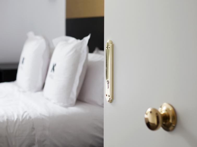 Amra Barcelona Caspe Hotel Екстериор снимка
