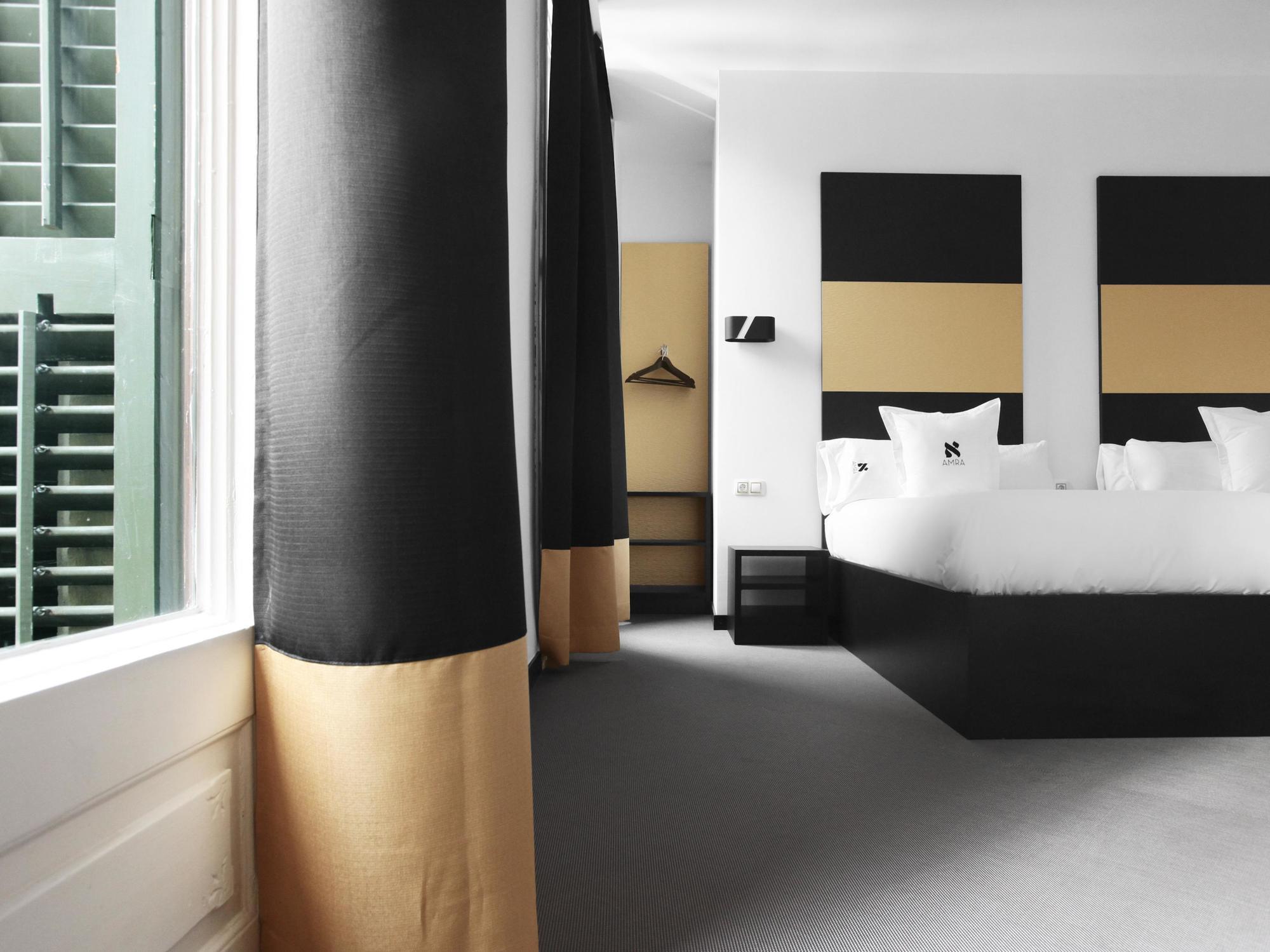Amra Barcelona Caspe Hotel Екстериор снимка